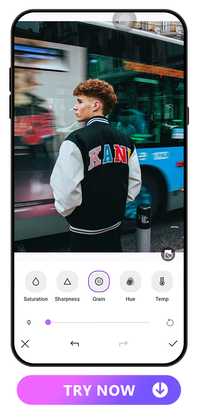 adjust grain effect degrees to a guy's photo with Vivid Glam